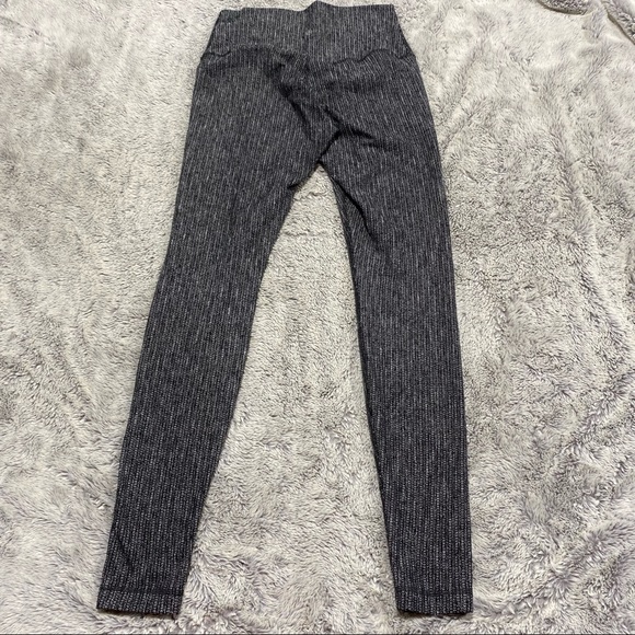 Lululemon Wunder Under High Rise- Textured - Picture 6 of 7